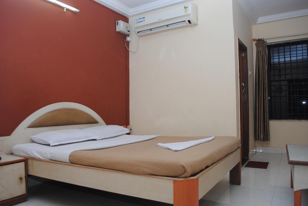 Hotel Pancharatna Paradise Udupi Bagian luar foto
