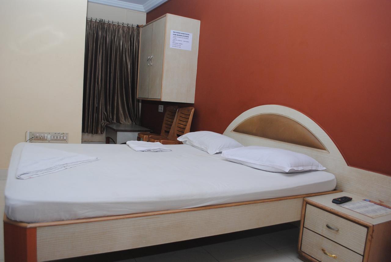 Hotel Pancharatna Paradise Udupi Bagian luar foto